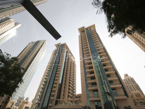 Boulevard Central Towers Downtown Dubai exterior view