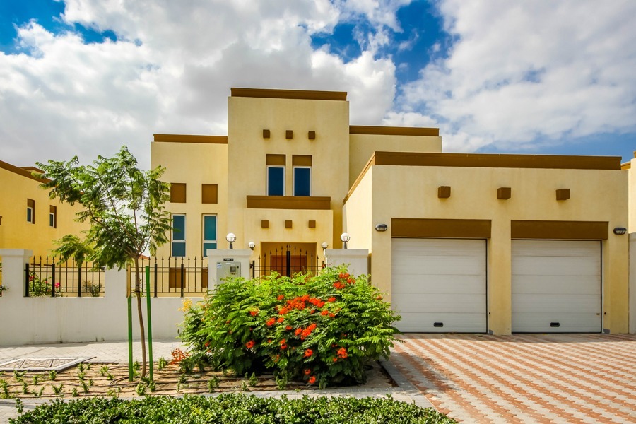 Heritage Small residential apartment building Dubai